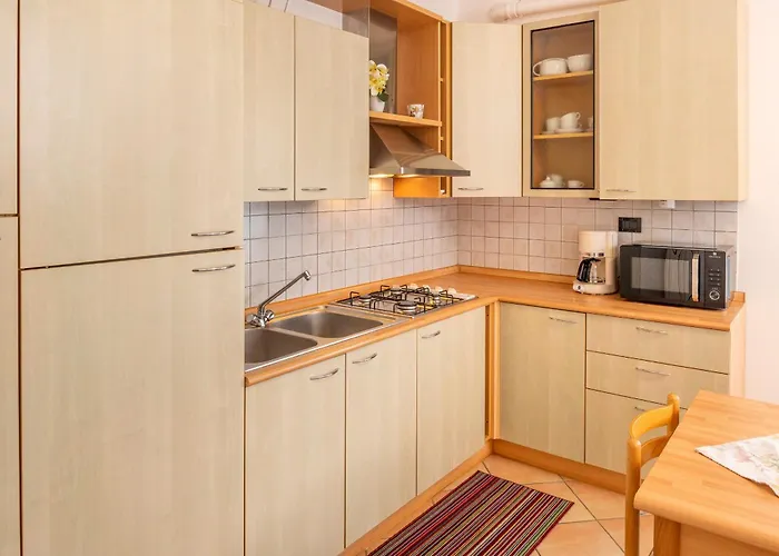 La Cross Apartment
